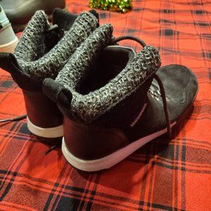Boots assorted